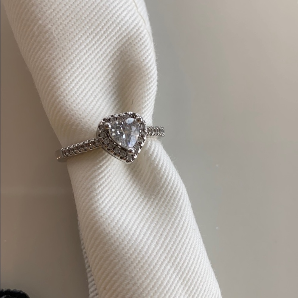 Love heart ring